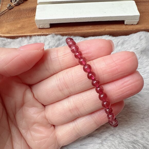 4mm Mini Strawberry Quartz Beads Stretch Bracelet - Picture 3 of 5